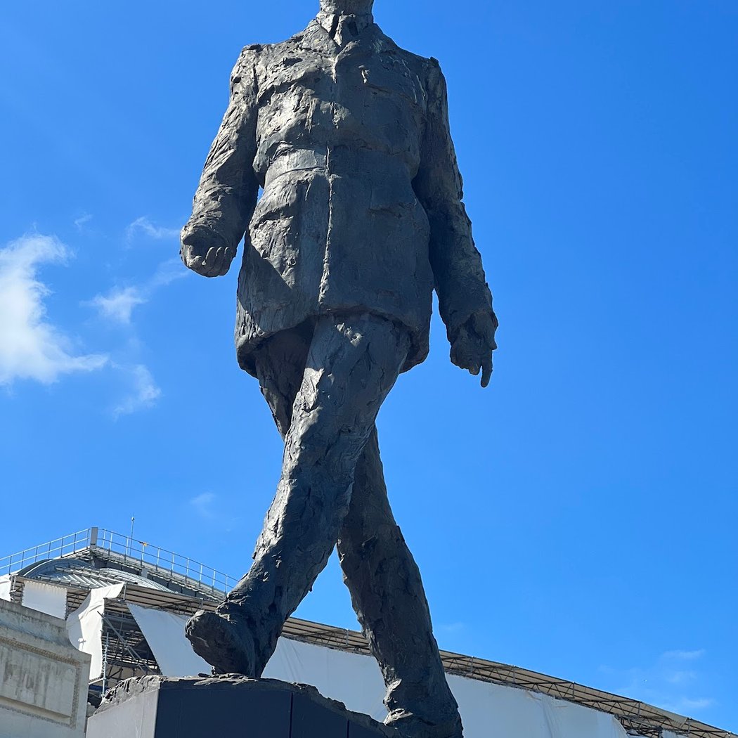 Statue du Général Charles de Gaulle 1